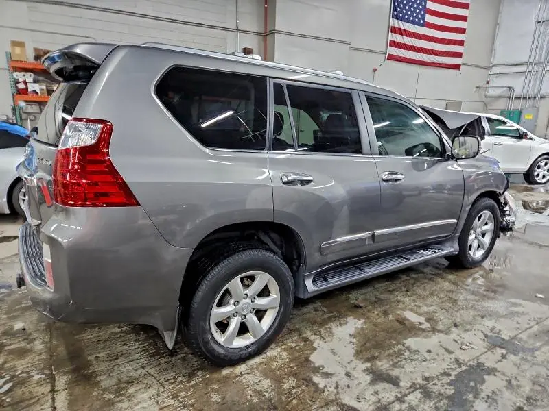 2013 LEXUS GX 460  