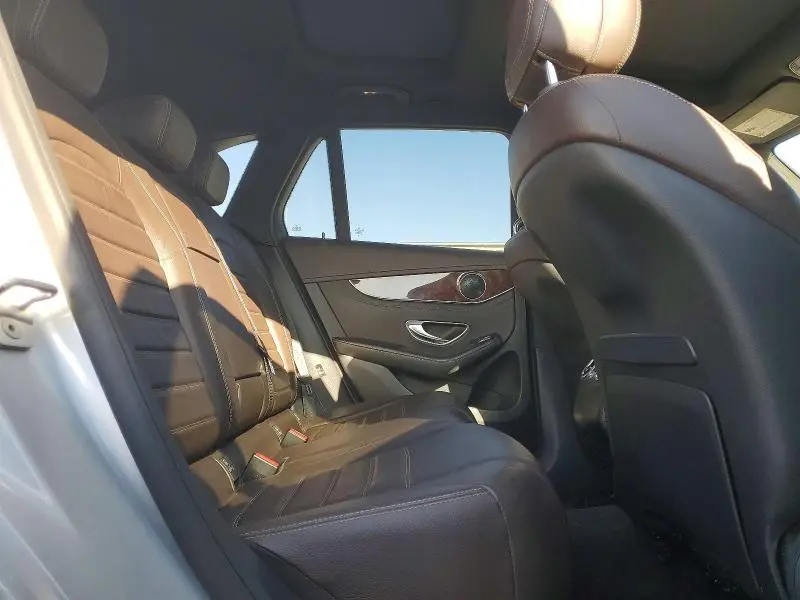 2016 MERCEDES-BENZ GLC 300 4MATIC  