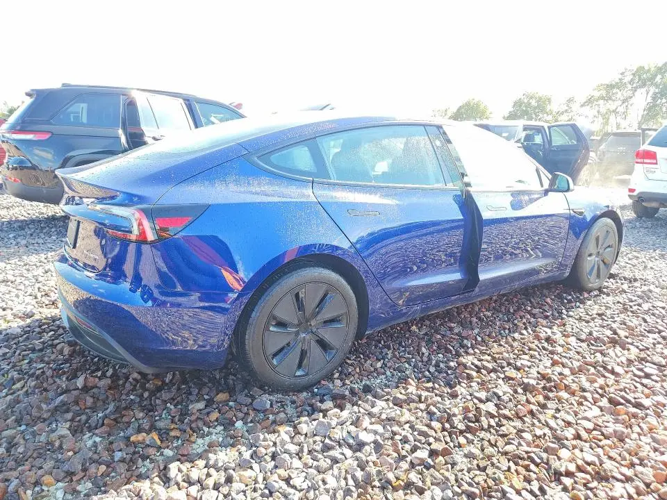2024 TESLA MODEL 3   