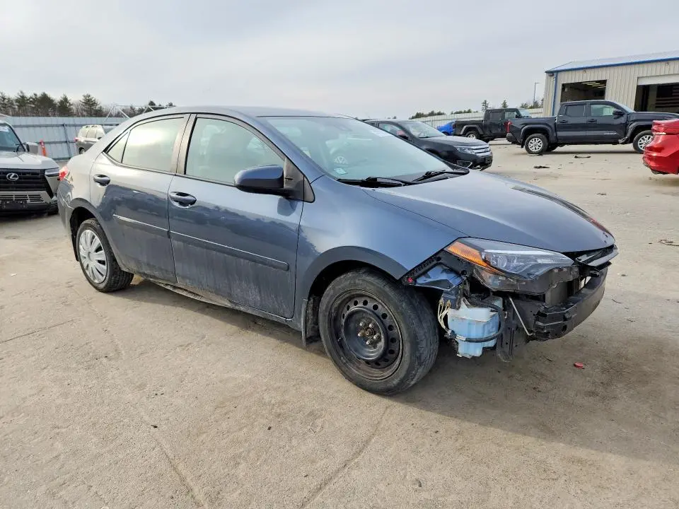 2017 TOYOTA COROLLA LE  
