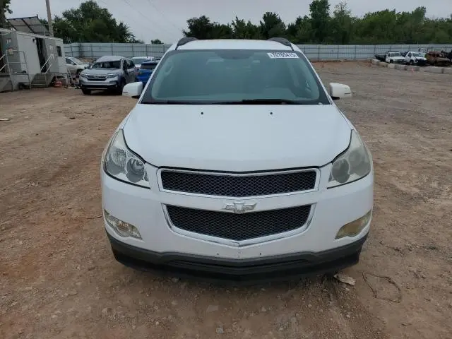 2010 CHEVROLET TRAVERSE LT  