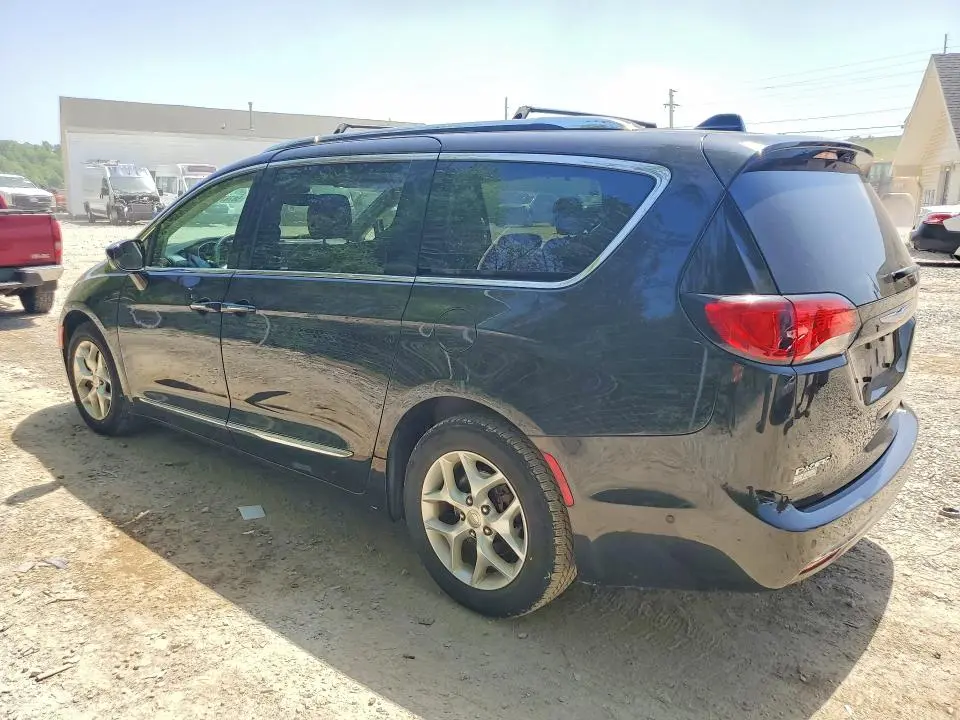 2018 CHRYSLER PACIFICA TOURING L PLUS  
