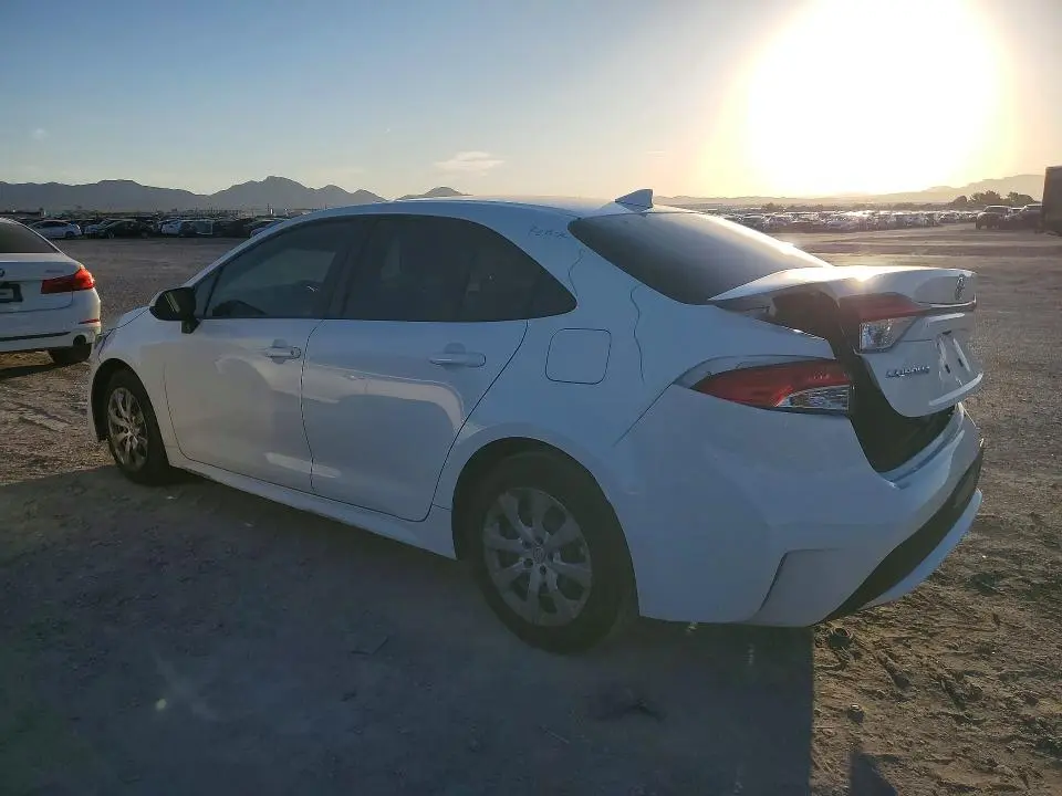 2022 TOYOTA COROLLA LE  