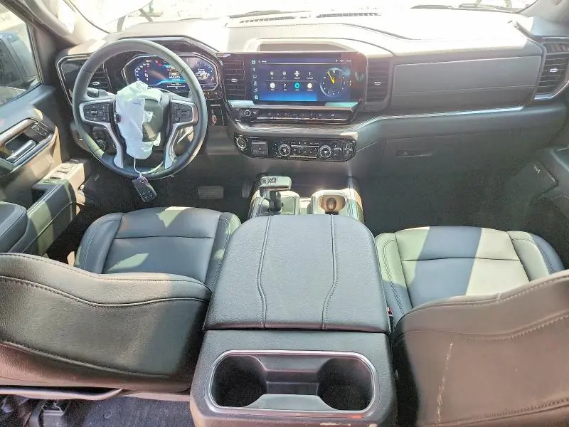 2024 CHEVROLET SILVERADO K1500 LT TRAIL BOSS  