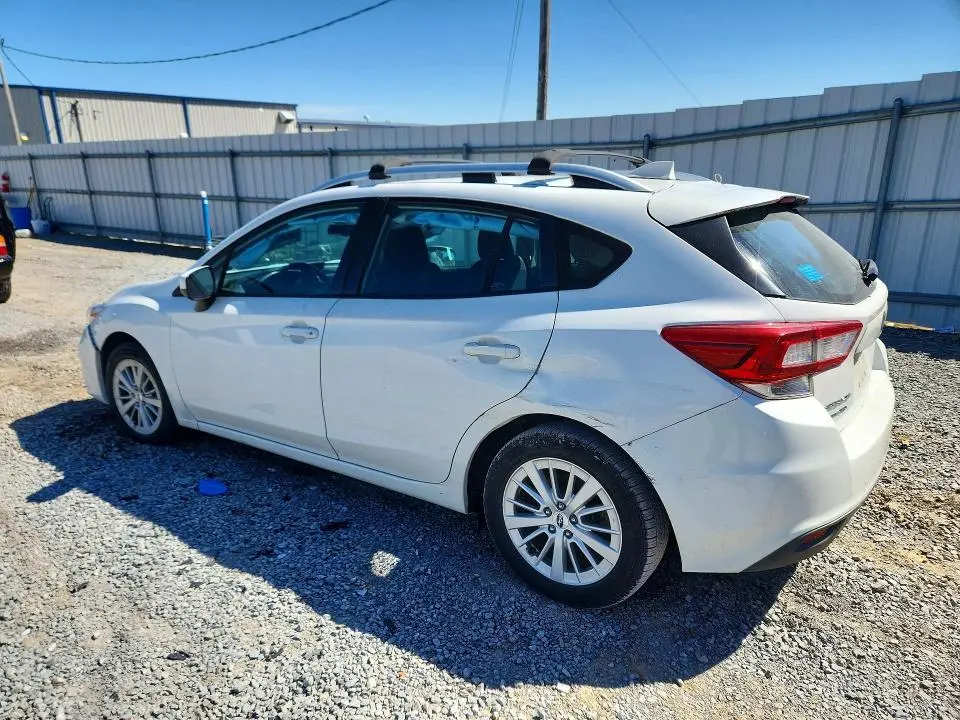 2017 SUBARU IMPREZA PREMIUM  