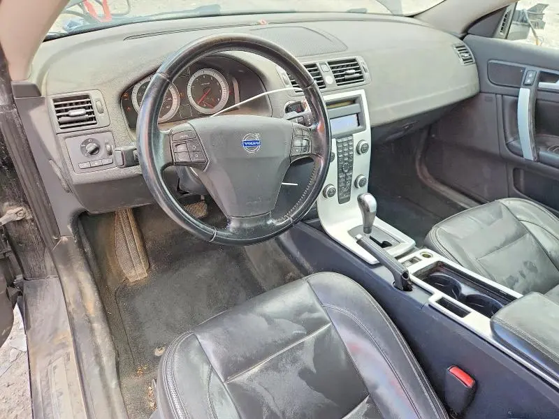2012 VOLVO C70 T5  