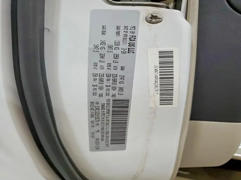 2020 CHRYSLER PACIFICA LIMITED  