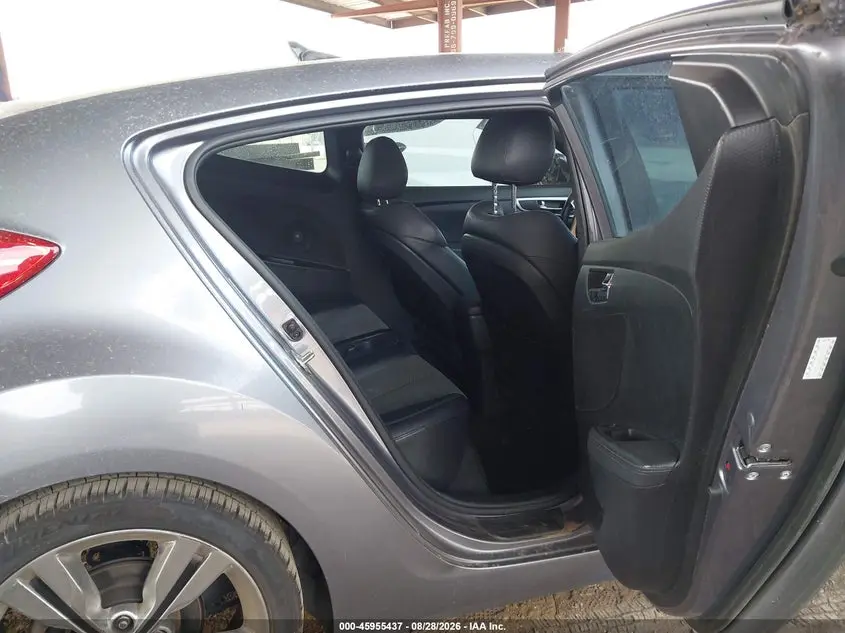 2016 HYUNDAI VELOSTER  