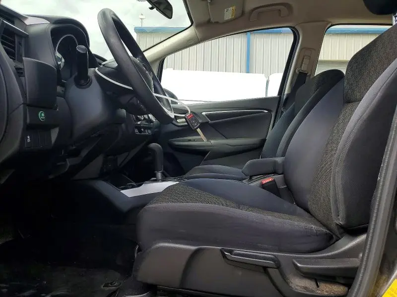 2016 HONDA FIT   