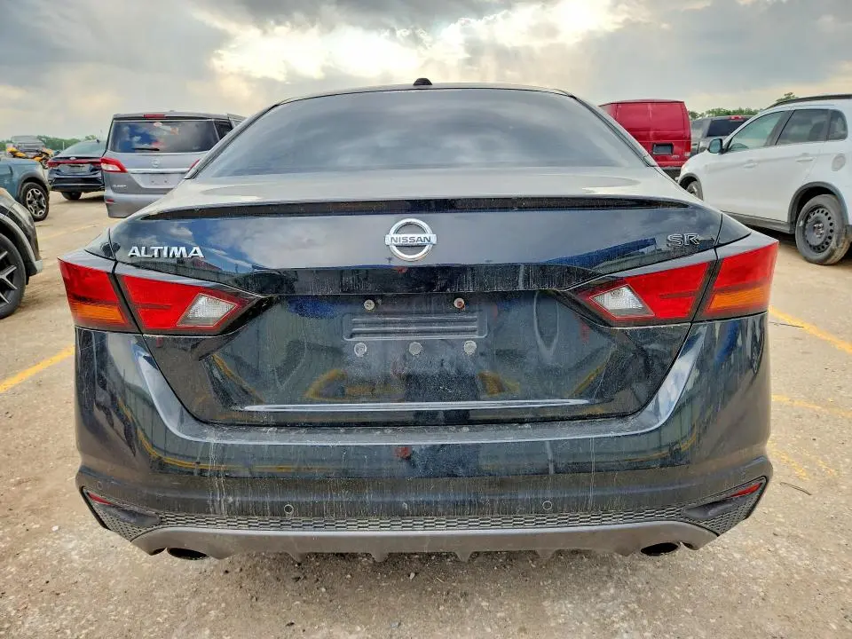 2020 NISSAN ALTIMA SR  