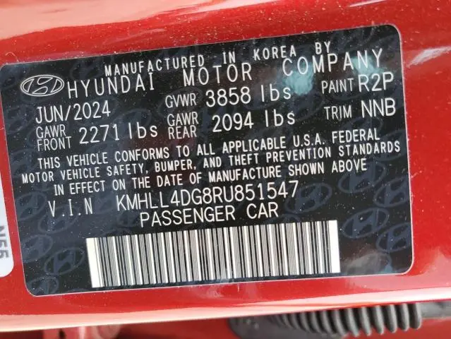 2024 HYUNDAI ELANTRA SE