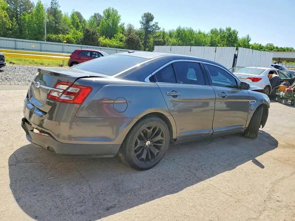 2015 FORD TAURUS LIMITED  