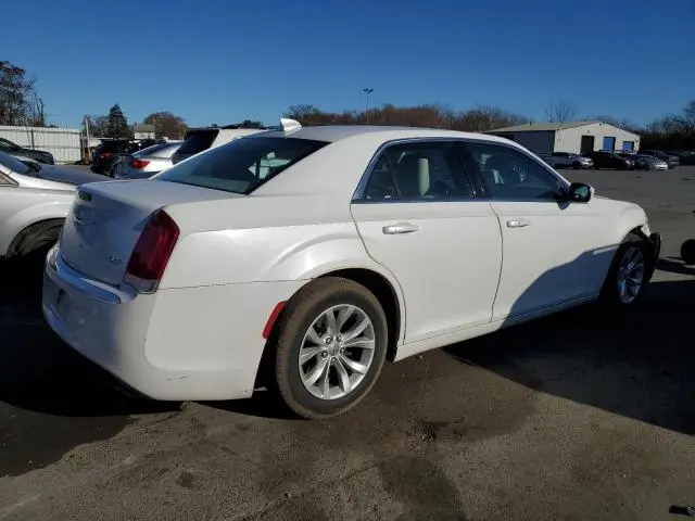 2015 CHRYSLER 300 LIMITED  