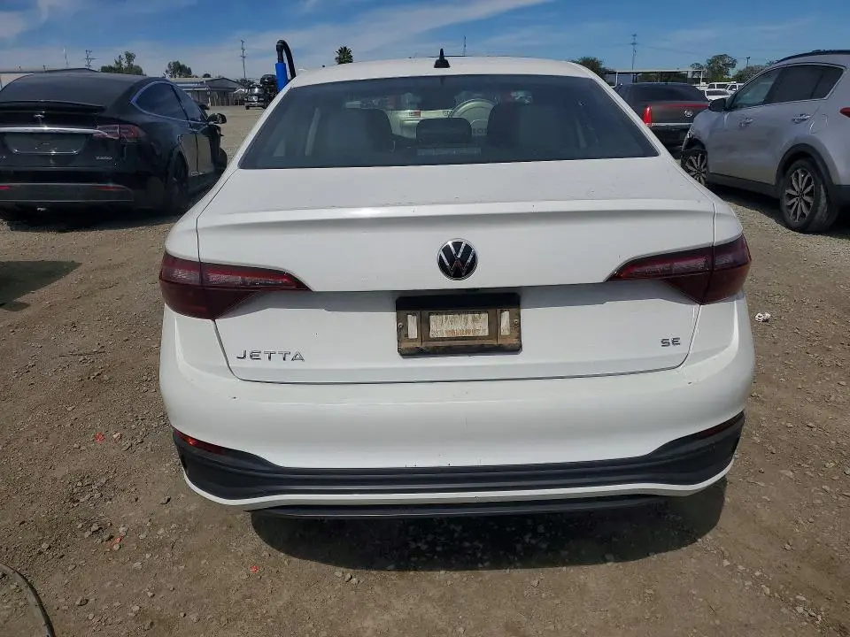 2024 VOLKSWAGEN JETTA SE  