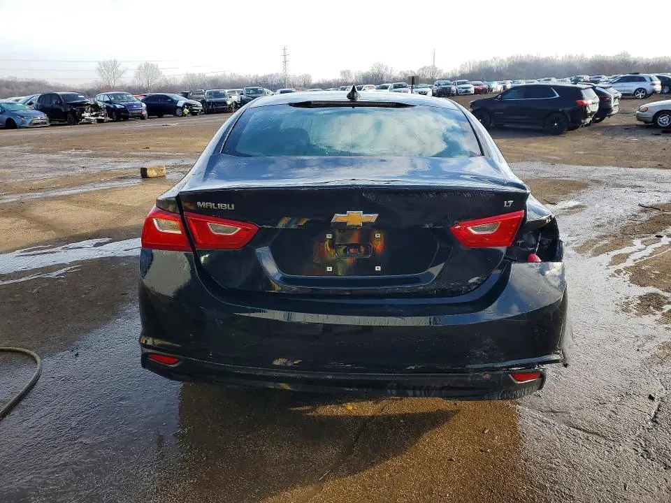 2017 CHEVROLET MALIBU LT  