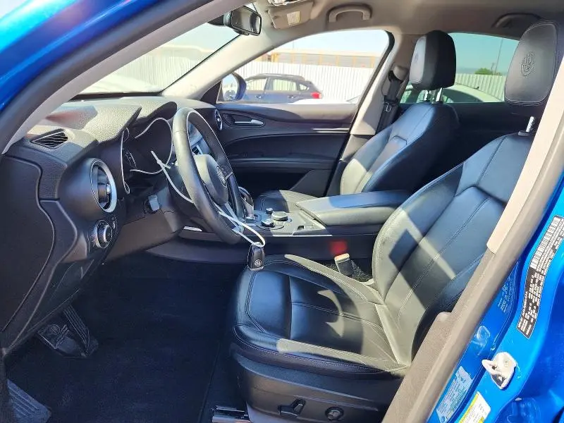 2019 ALFA ROMEO STELVIO BASE  