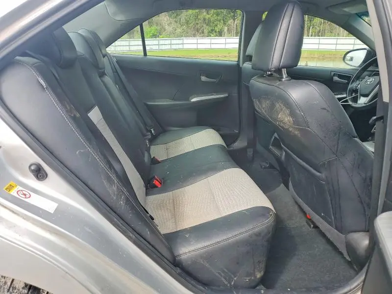 2014 TOYOTA CAMRY SE  