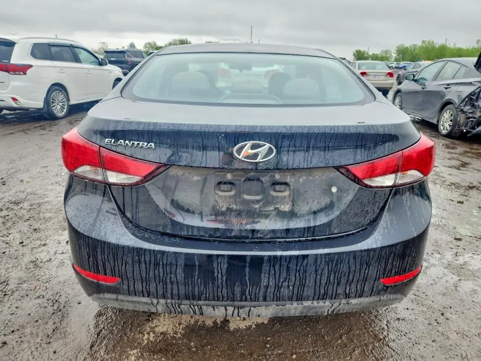 2014 HYUNDAI ELANTRA SE  