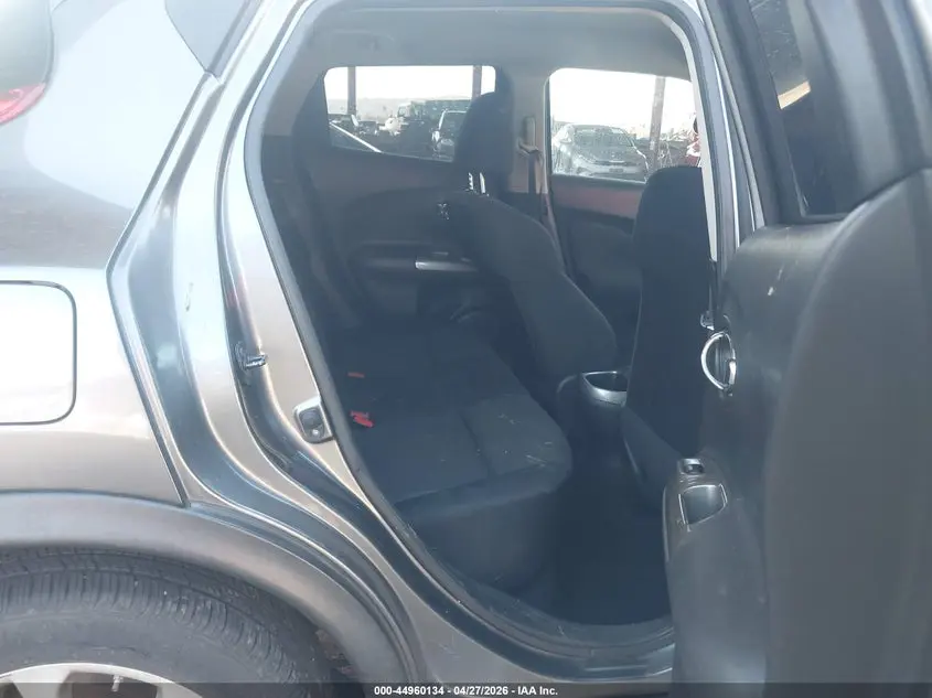 2013 NISSAN JUKE S