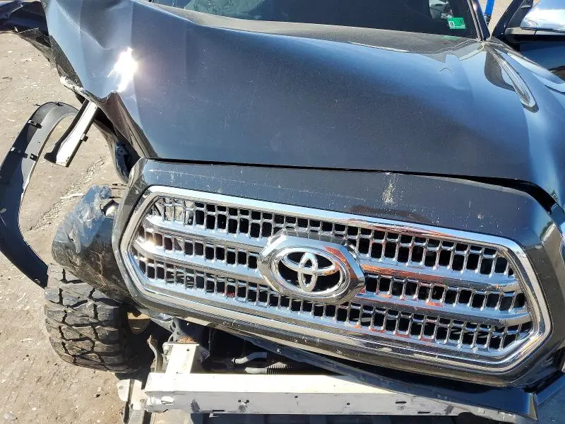 2016 TOYOTA TACOMA   