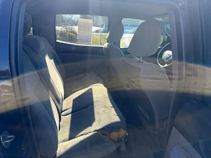 2010 TOYOTA TACOMA V6  