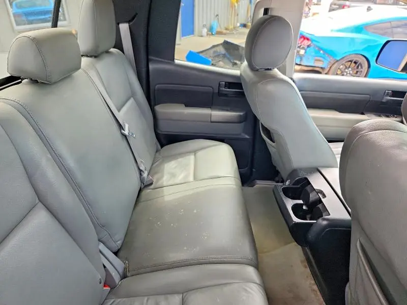 2011 TOYOTA TUNDRA GRADE  