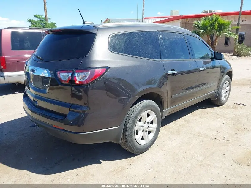 2017 CHEVROLET TRAVERSE LS
