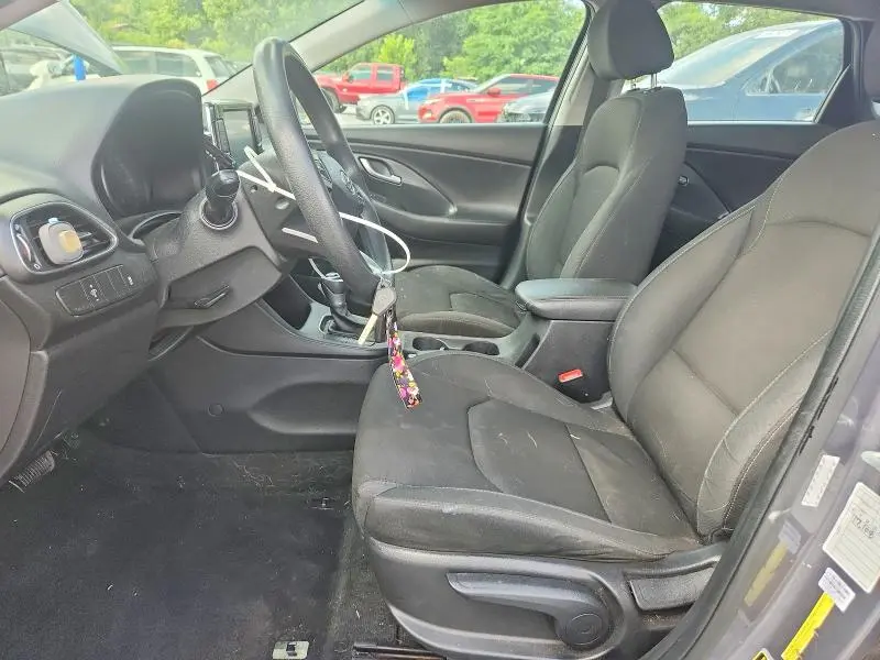 2018 HYUNDAI ELANTRA GT BASE  