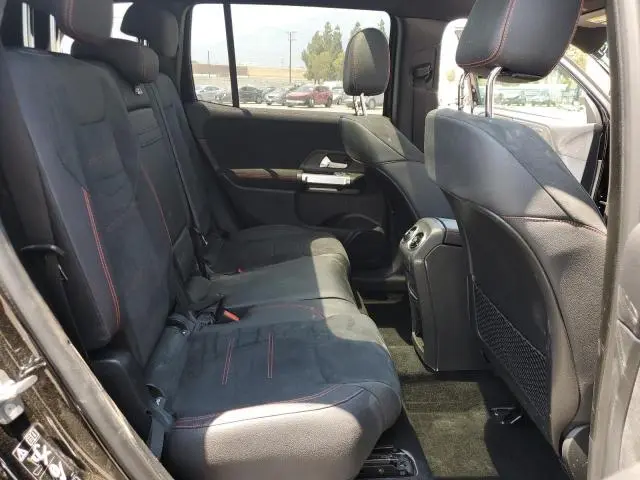 2023 MERCEDES-BENZ GLB 250  