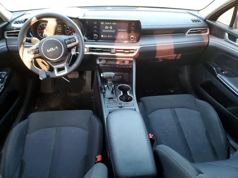 2022 KIA K5 LXS  