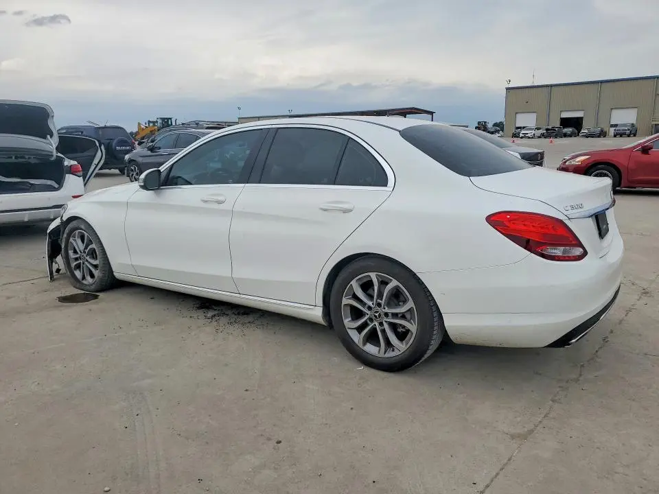 2018 MERCEDES-BENZ C 300  