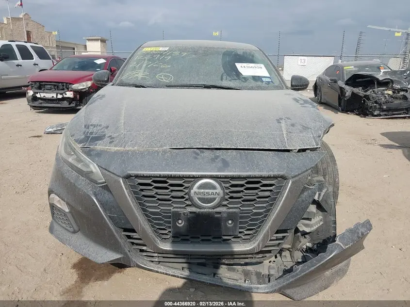 2020 NISSAN ALTIMA SR FWD