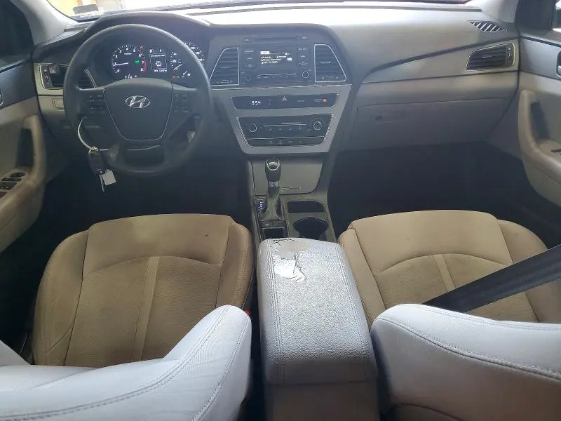 2017 HYUNDAI SONATA SE  