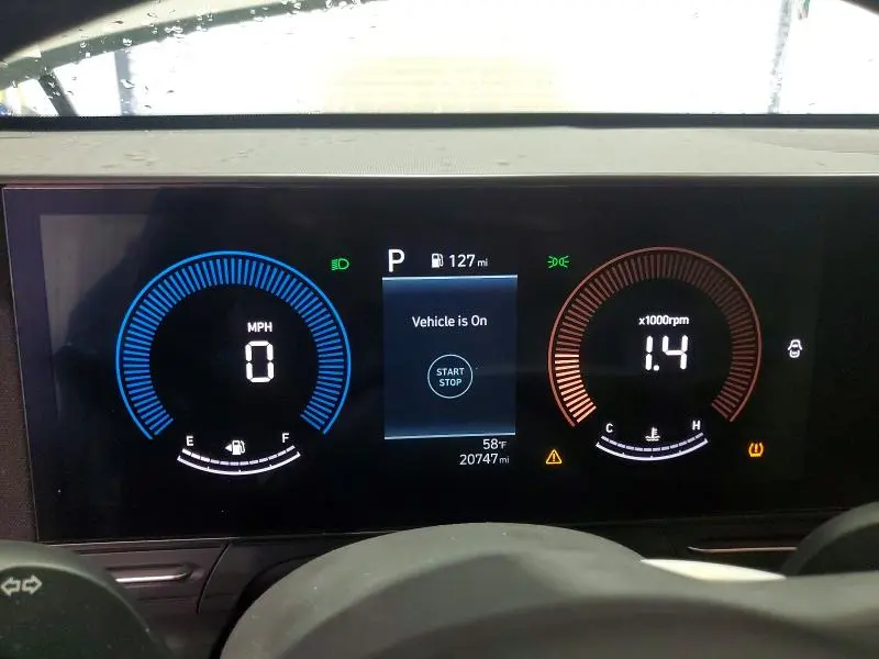 2025 HYUNDAI KONA SEL  