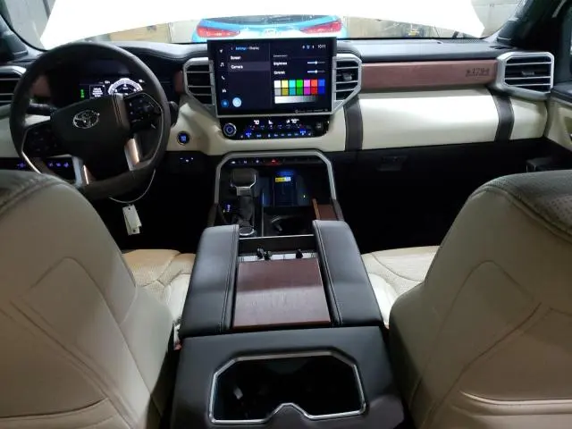 2024 TOYOTA TUNDRA CREWMAX PLATINUM  