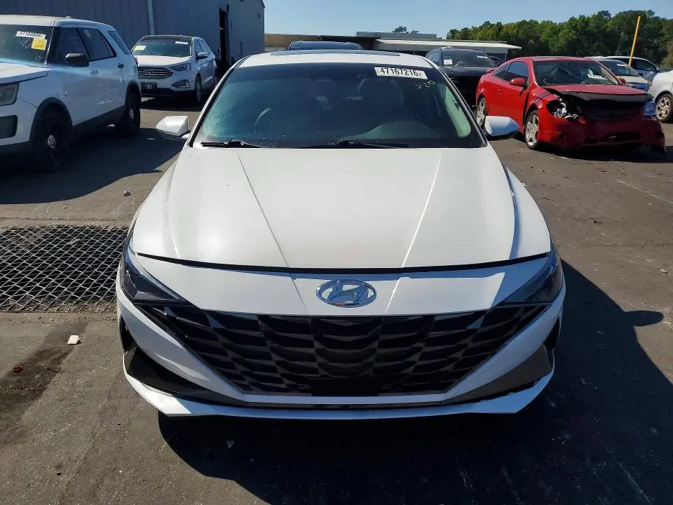 2021 HYUNDAI ELANTRA LIMITED  
