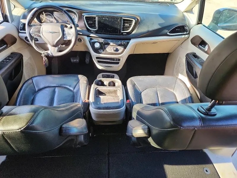 2017 CHRYSLER PACIFICA TOURING L  