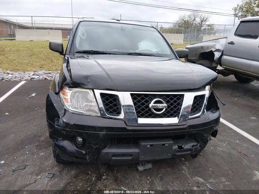 2018 NISSAN FRONTIER SV