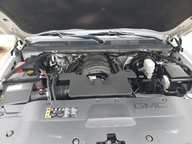 2018 GMC YUKON XL DENALI  