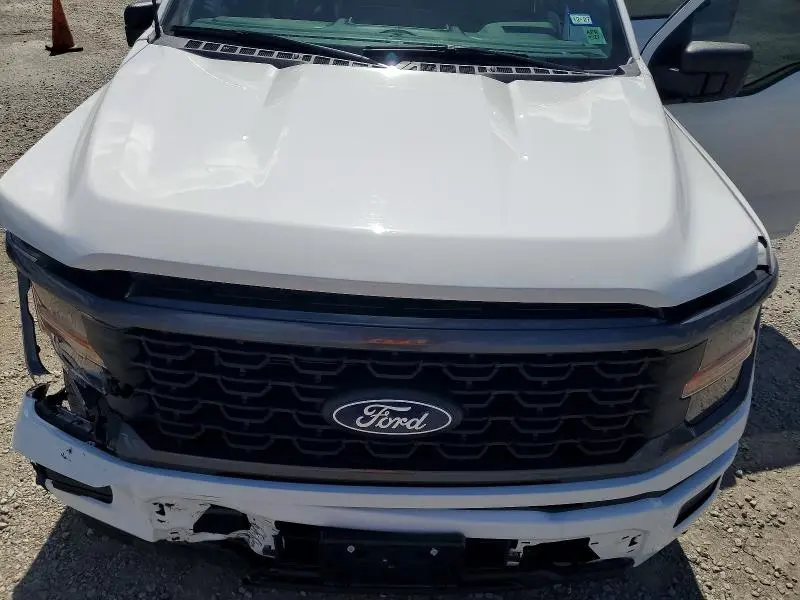 2025 FORD F150 STX  