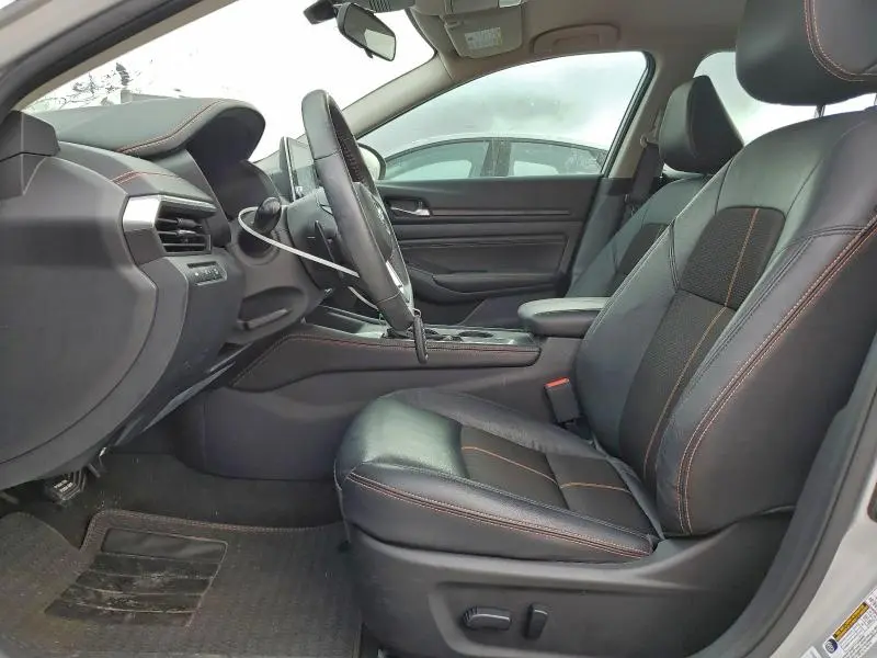 2022 NISSAN ALTIMA SR  