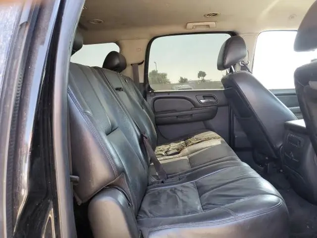 2010 CHEVROLET SUBURBAN C1500 LT  