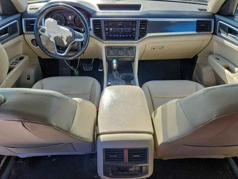2021 VOLKSWAGEN ATLAS SE  