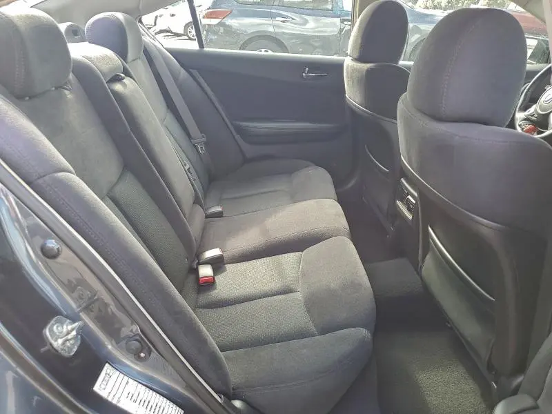 2013 NISSAN MAXIMA S  