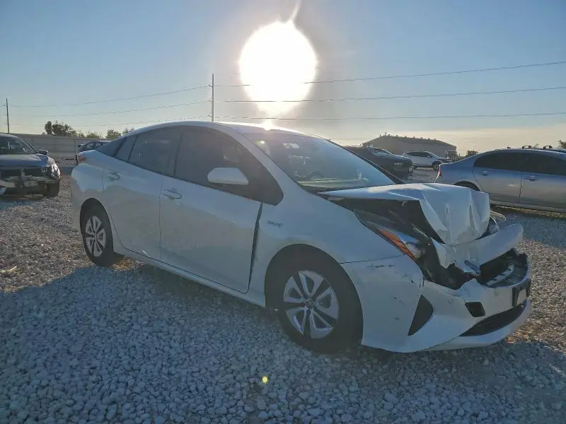 2018 TOYOTA PRIUS   