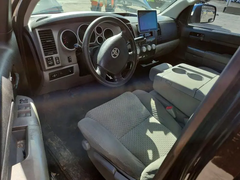 2013 TOYOTA TUNDRA GRADE  