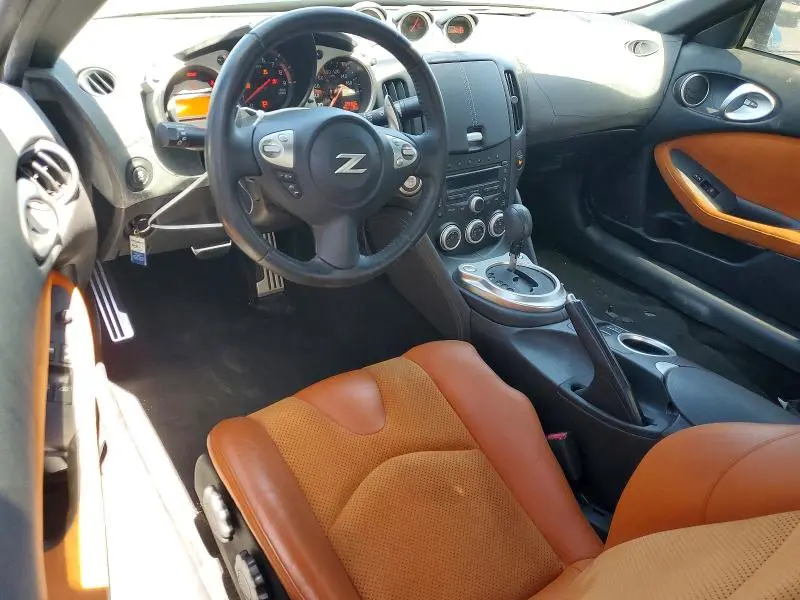 2011 NISSAN 370Z BASE  