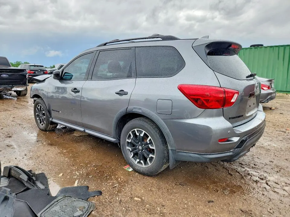 2020 NISSAN PATHFINDER SL  