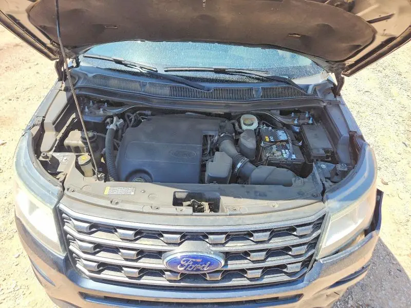 2017 FORD EXPLORER XLT  