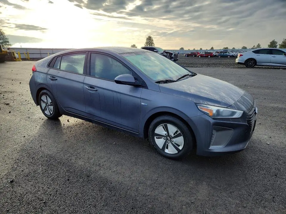 2018 HYUNDAI IONIQ BLUE  